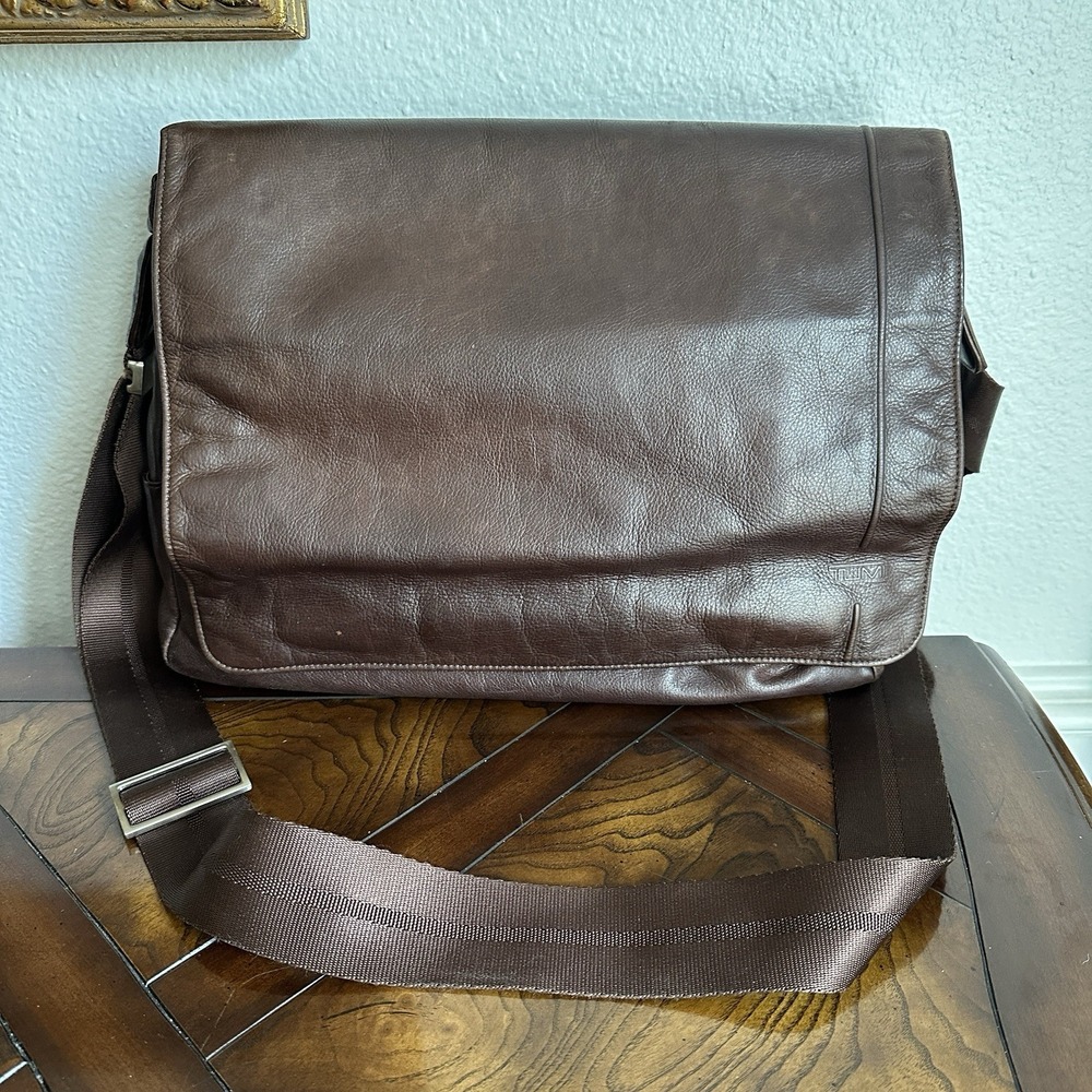Tumi T-Tech Transmitter Messenger Bag 15"x11" Brown Coated Canvas Expand 69718N
